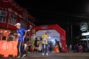 BIB: 
                            <button type="button" onclick="openModal(26258691)" class="btn btn-primary btn-sm float-right btn-popup" data-toggle="modal" data-target=".modal-high-quality">
                        <i class="fas fa-shopping-cart"></i> Add to Cart
                    </button>
                                            <button type="button" onclick="isThisMe(26258691, true)" class="btn btn-success btn-sm float-right btn-popup btn-isme hidden" data-toggle="tooltip" data-placement="bottom" title="นี่คือรูปของคุณใช่ไหม คลิกที่นี่เพื่อเอาเข้าอัลบั้ม">
                        <i class="fas fa-plus"></i> Add to album
                    </button>
                    <button type="button" onclick="isThisMe(26258691, false)" class="btn btn-warning btn-sm float-right btn-popup btn-isnotme hidden">
                        <i class="fas fa-ban"></i> Remove from album
                    </button>